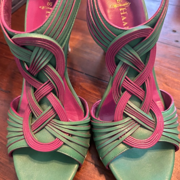 Cole Haan Vivian Twist designer heels - Picture 2 of 5